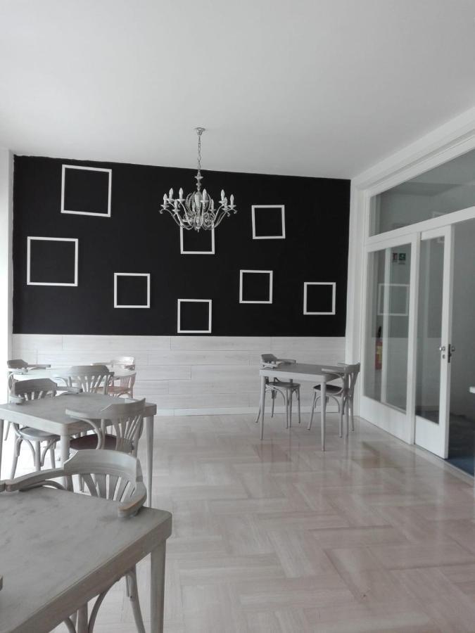 Hotel Morri'S ริมินี ภายนอก รูปภาพ
